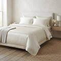 Bedding Set "Opulence Pearl" (Pearl White)